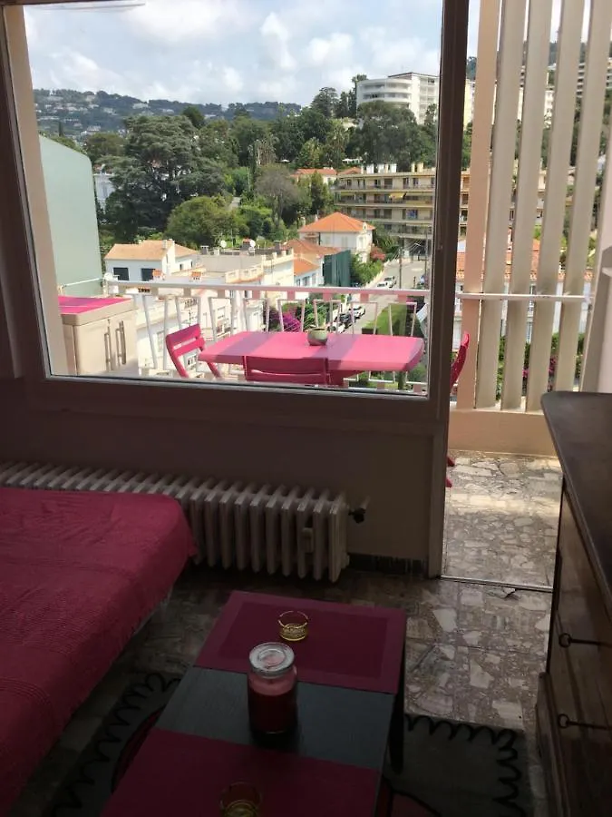 קאן Studio דירה